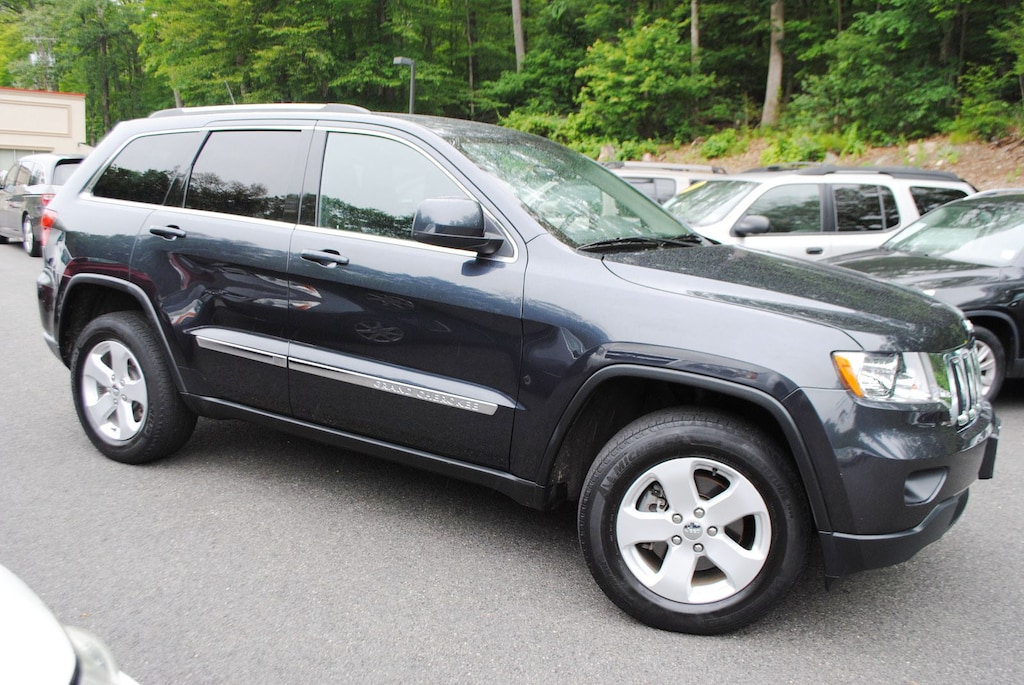 Used 2012 Jeep Grand Cherokee Laredo 4x4 3.6 SUV