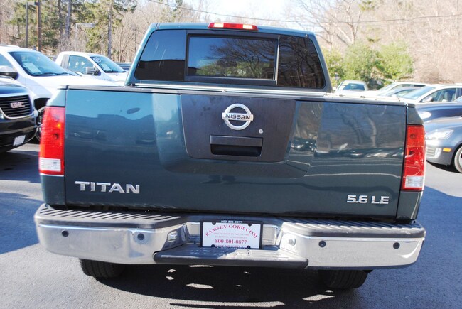 2005 nissan titan rear end noise