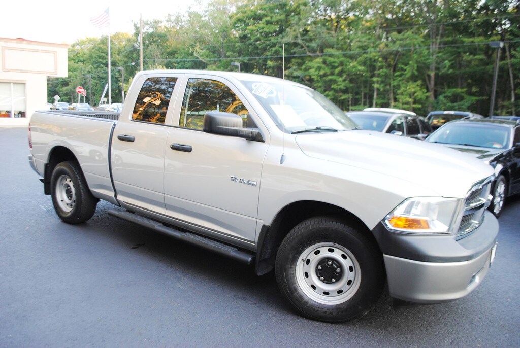 Used 2010 Dodge Ram 1500 ST 4.7 Truck Quad Cab