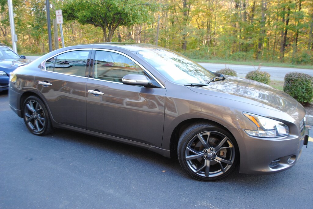 Used 2014 Nissan Maxima 3.5 SV Sedan