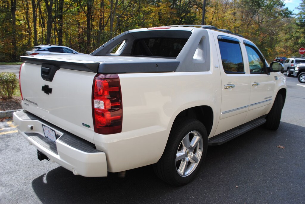Used 2011 Chevrolet Avalanche LTZ 5.3 Truck Crew Cab