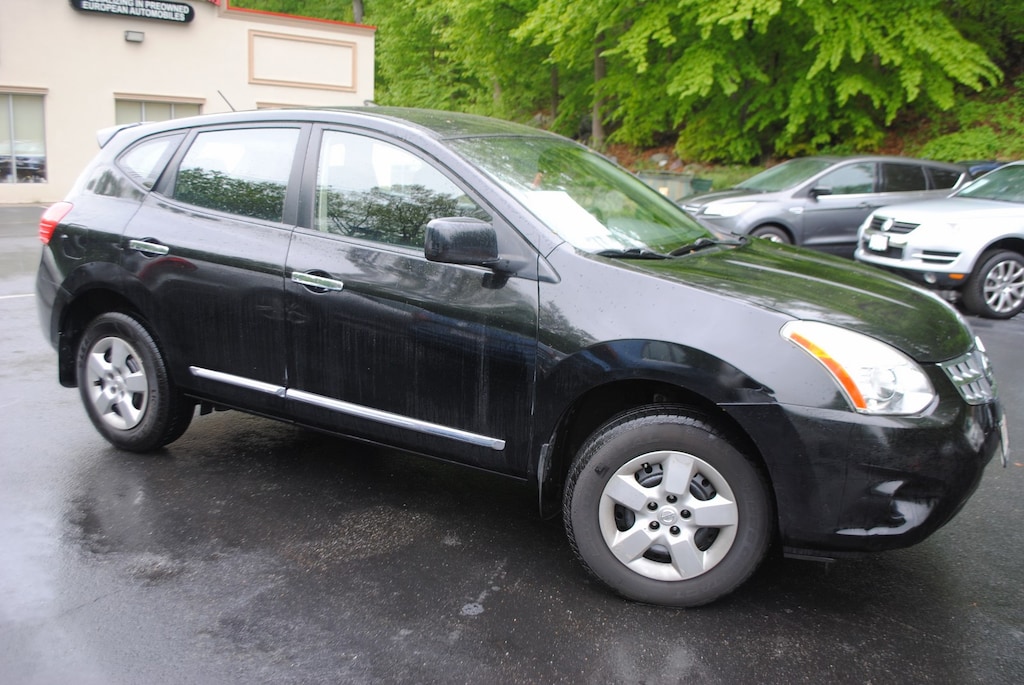 Used 2011 Nissan Rogue S 2.5 SUV