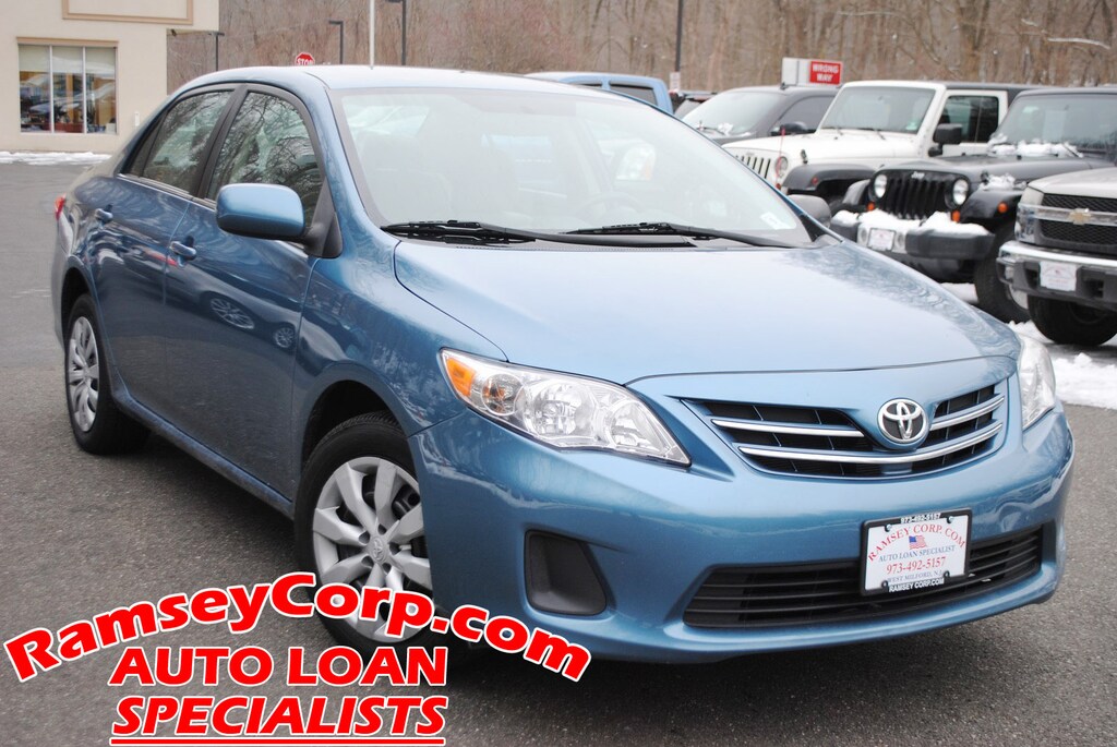 Used 2013 Toyota Corolla LE 1.8 Sedan