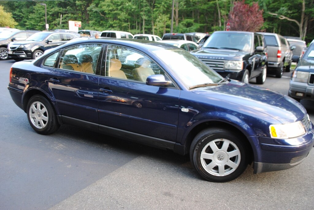 Used 2000 Volkswagen Passat GLS 1.8T Sedan