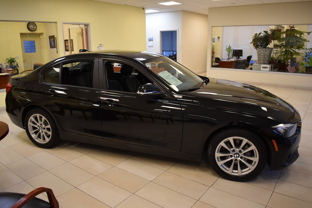 Used 2017 BMW 320i xDrive 2.0 Sedan