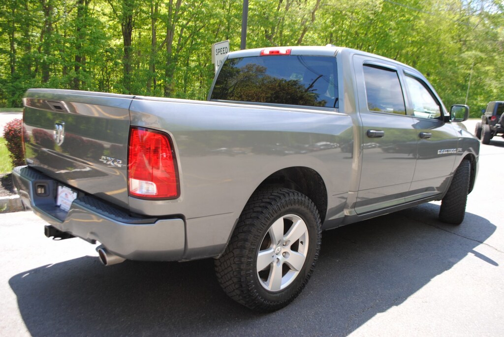 Used 2012 Ram 1500 ST Crew 5.7 Truck