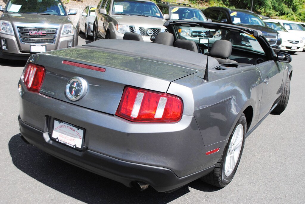 Used 2011 Ford Mustang 3.7 Convertible