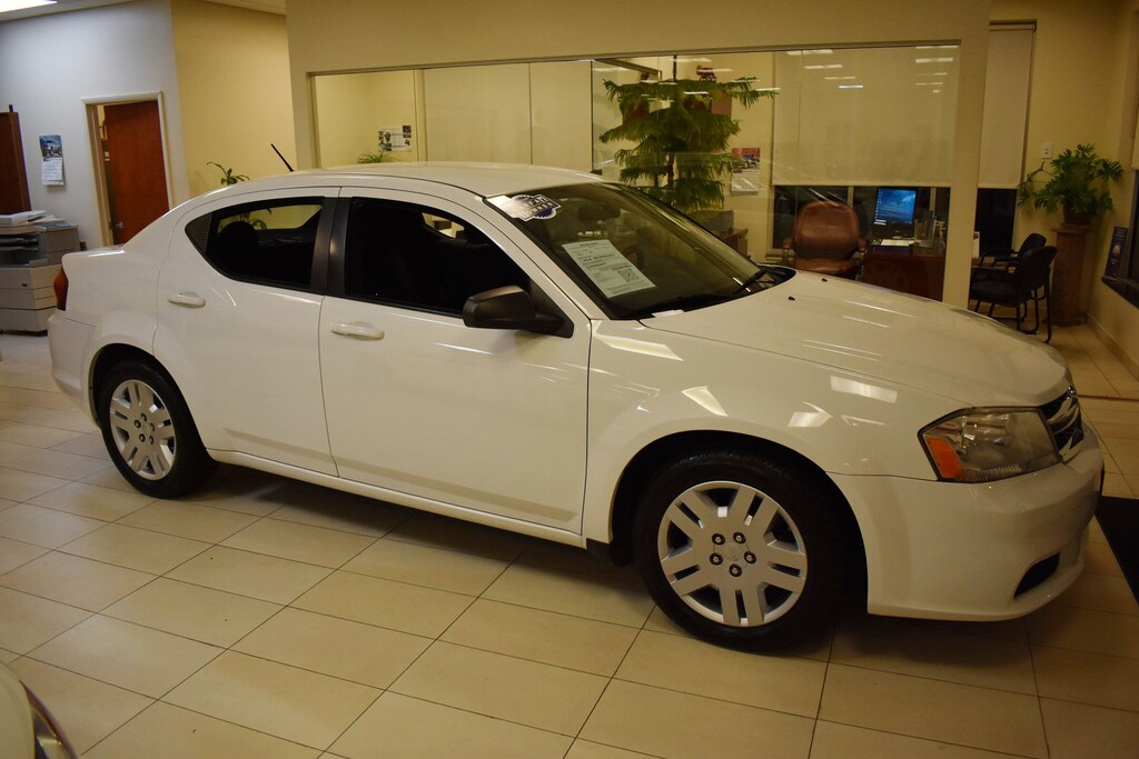 Certified 2014 Dodge Avenger SE 2.4 Sedan
