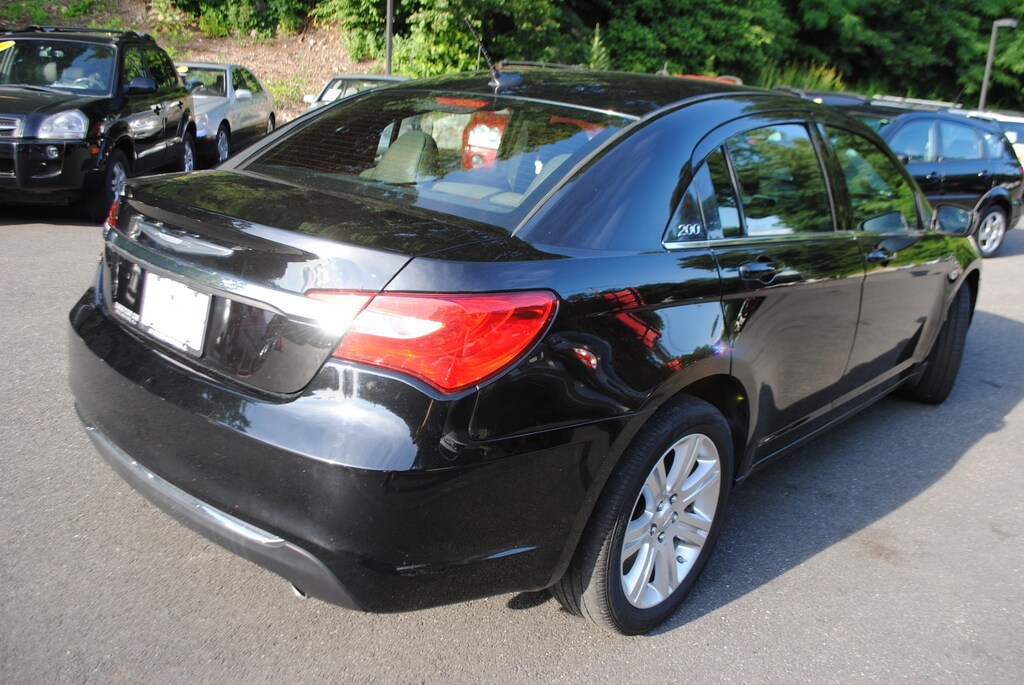 Used 2011 Chrysler 200 Touring Sedan