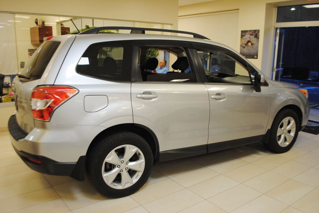 Used 2014 Subaru Forester 2.5i Premium 2.5 SUV