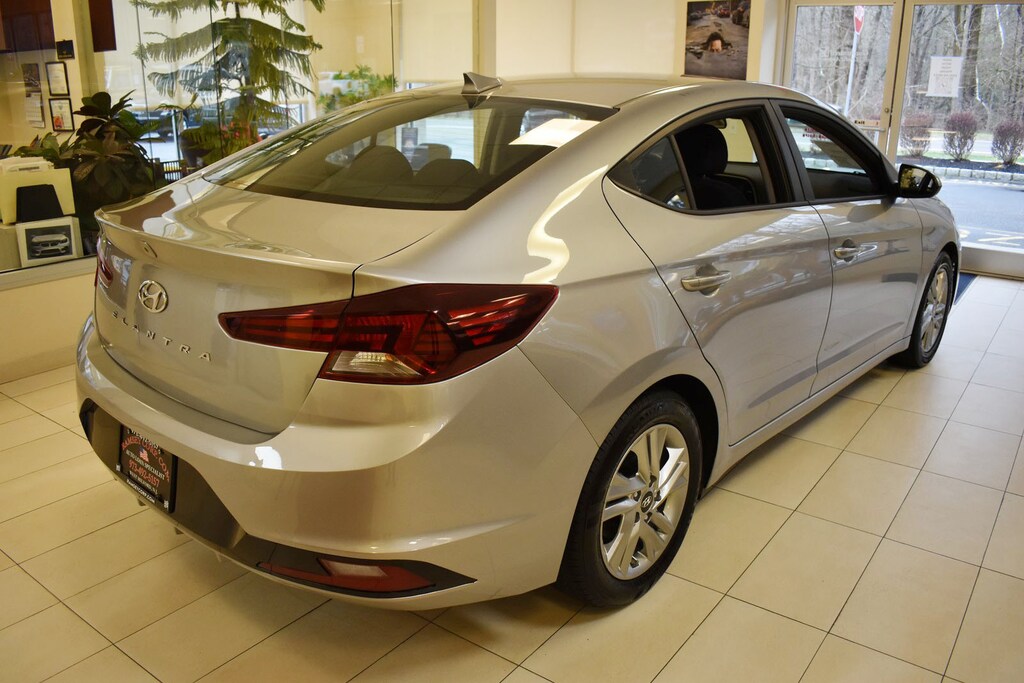 Used 2020 Hyundai Elantra SEL 2.0 Sedan