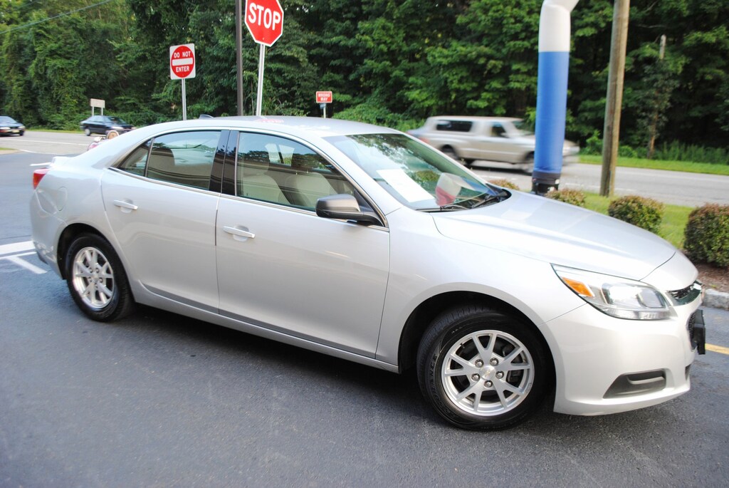 Used 2014 Chevrolet Malibu LS 2.5 Sedan