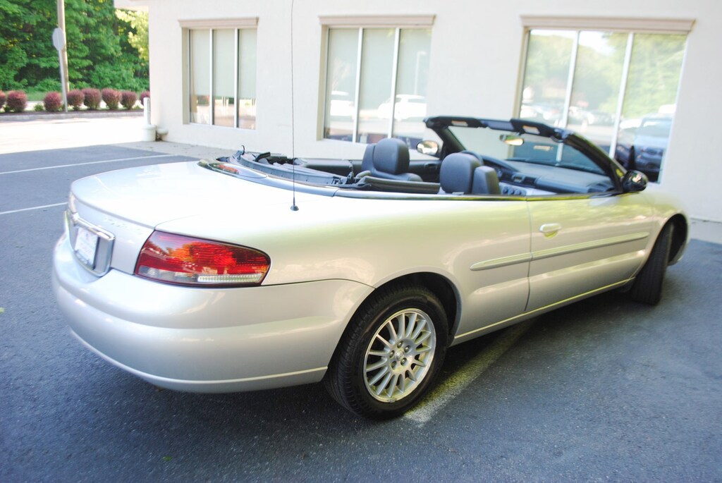 Used 2004 Chrysler Sebring Touring 2.7 Convertible