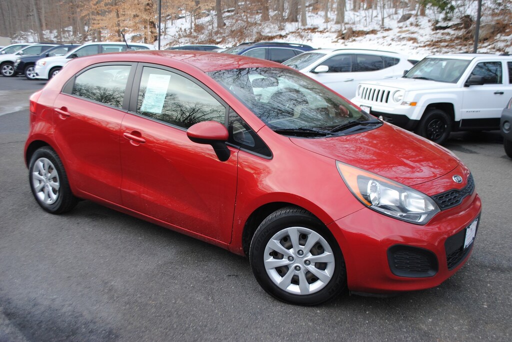 Used 2013 Kia Rio LX 1.6 Hatchback