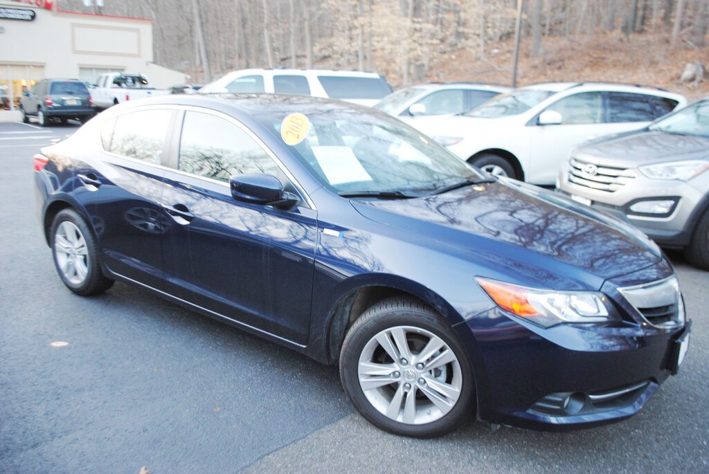 Used 2013 Acura ILX Hybrid 1.5 Technology Package Sedan