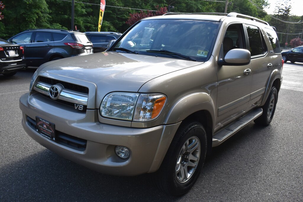 Used 2005 Toyota Sequoia Limited V8 4.7 SUV