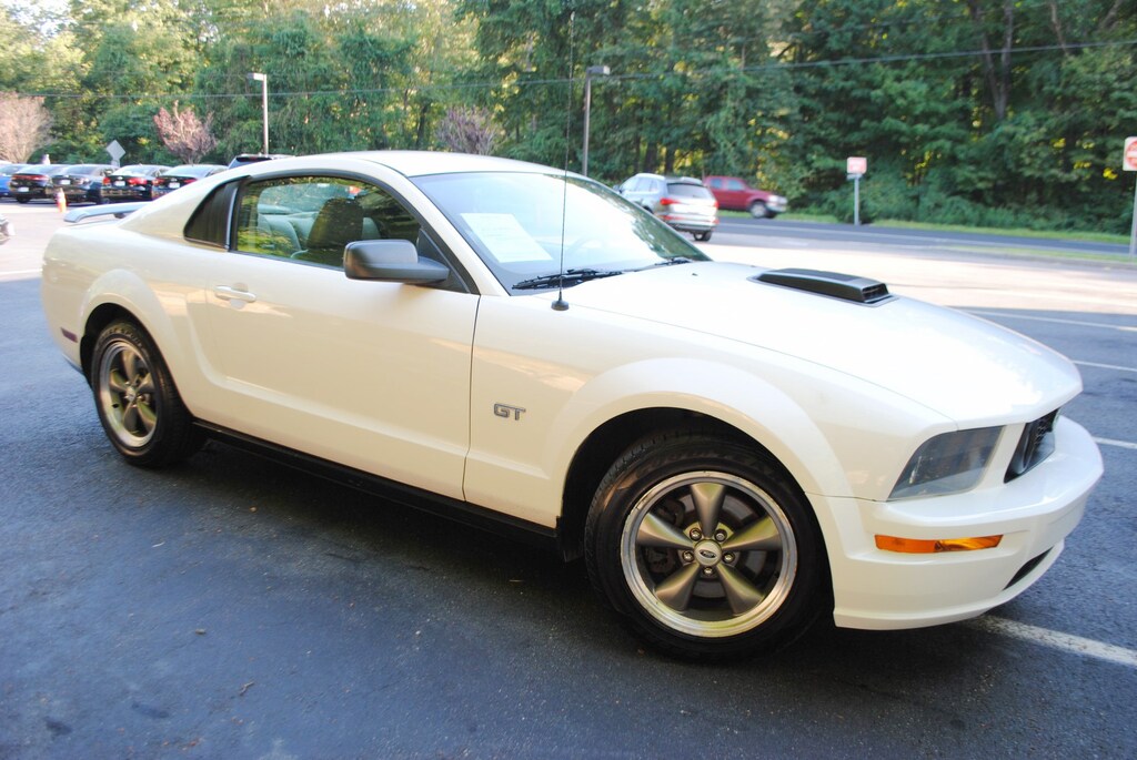 Used 2006 Ford Mustang GT 4.6 Coupe