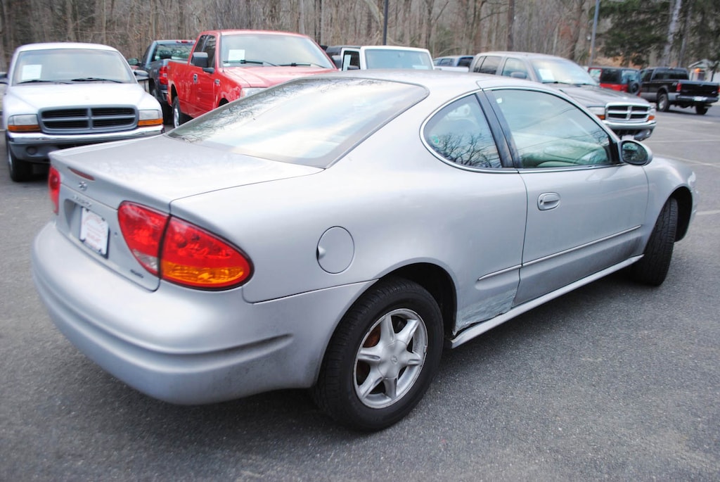 Used 2000 Oldsmobile Alero GL 2.4 Coupe