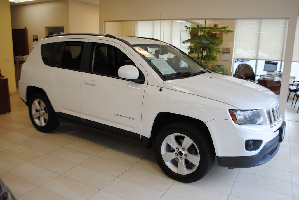 Used 2014 Jeep Compass Latitude 4x4 2.4 SUV