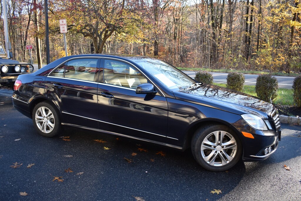 Used 2010 Mercedes-Benz E-Class E350 4MATIC 3.5 Sedan