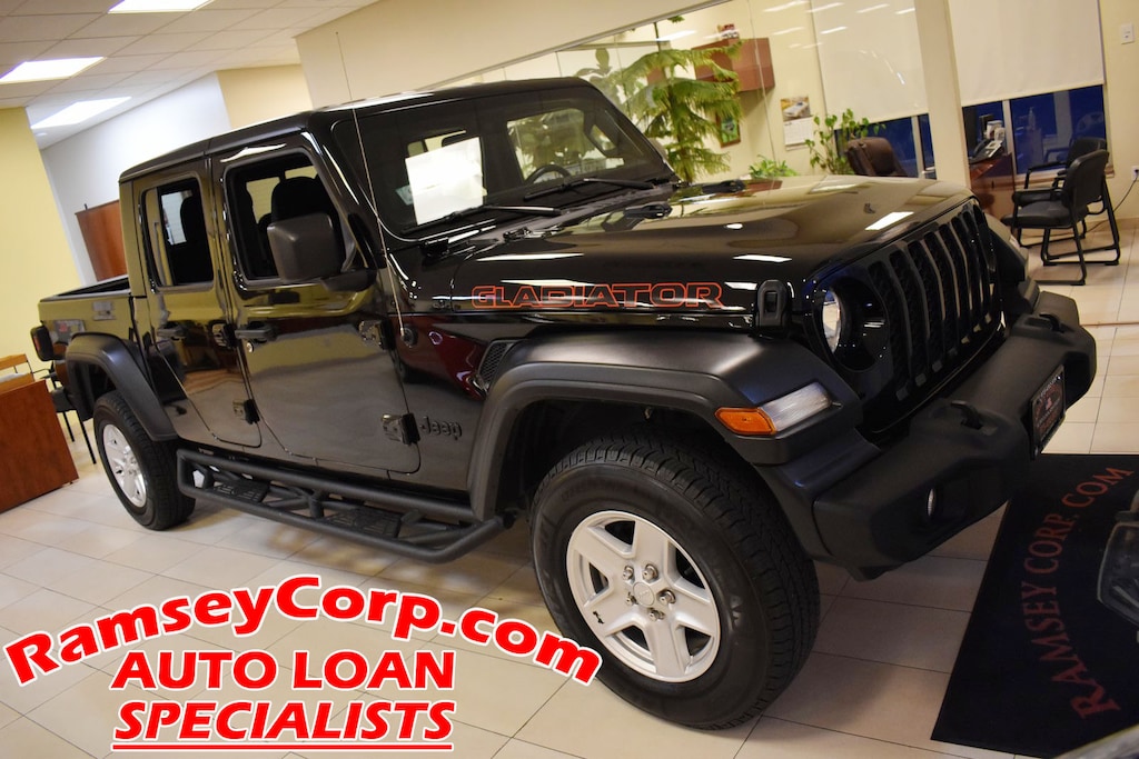 Used 2020 Jeep Gladiator Sport 3.6 Truck Crew Cab