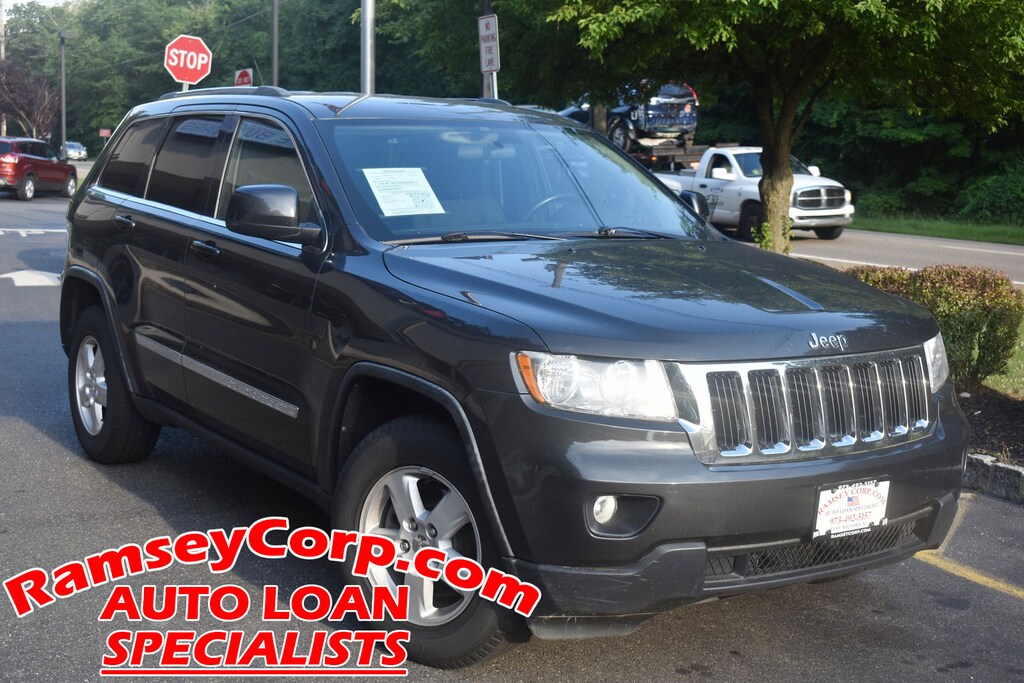 Used 2011 Jeep Grand Cherokee Laredo 3.6 SUV