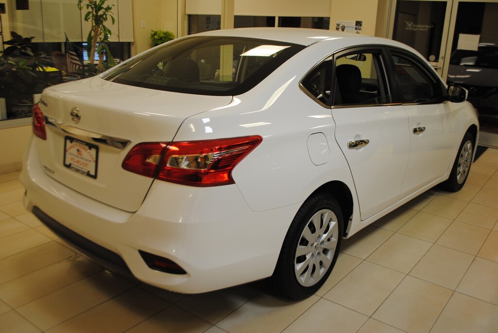 Used 2018 Nissan Sentra S 1.8 Sedan