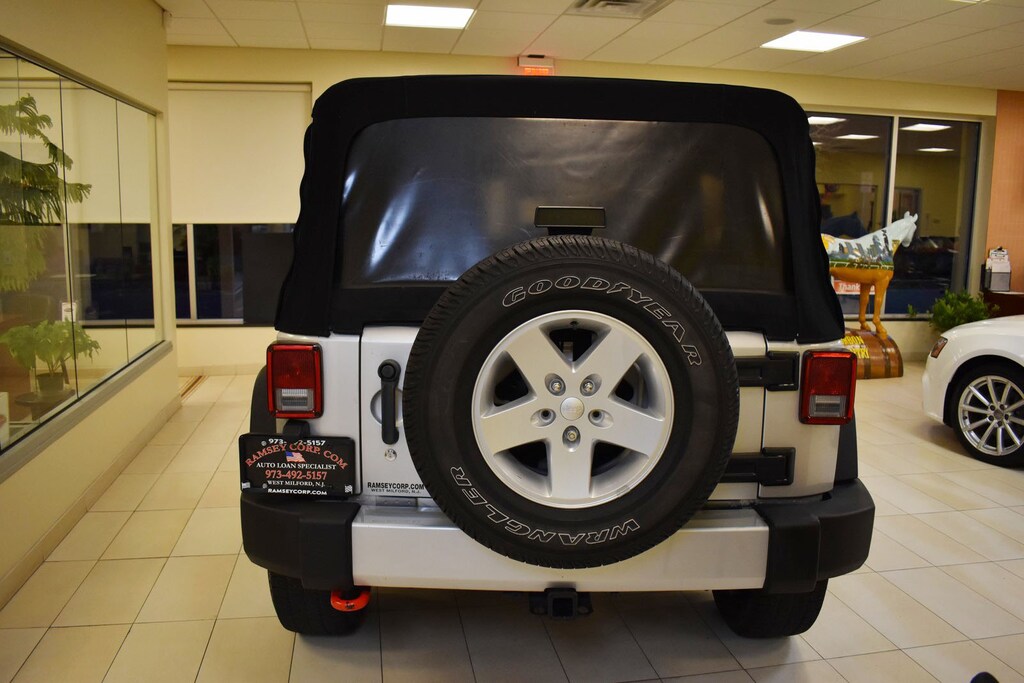 Used 2011 Jeep Wrangler Unlimited Sport 3.8 SUV