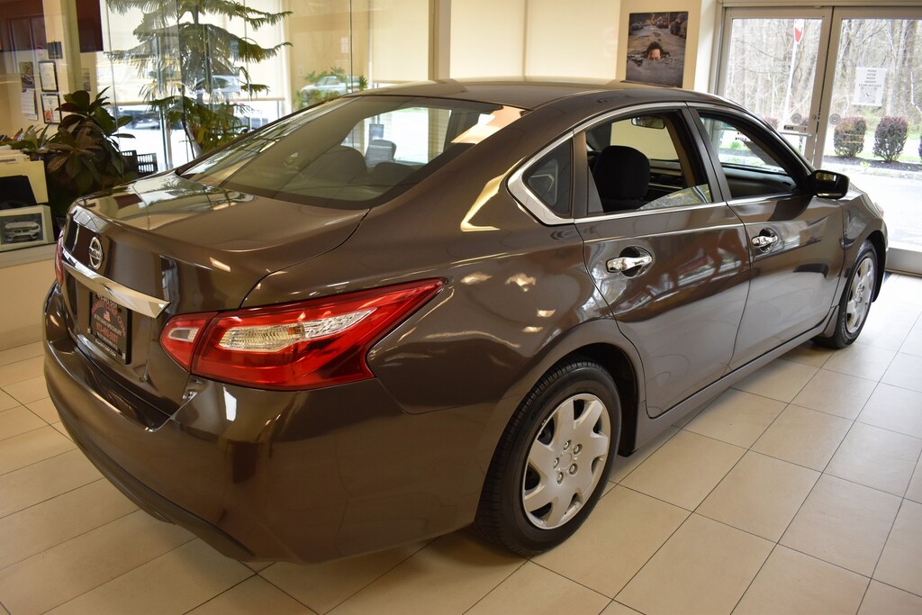 Used 2016 Nissan Altima 2.5 S Sedan