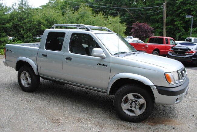 Nissan frontier 2000