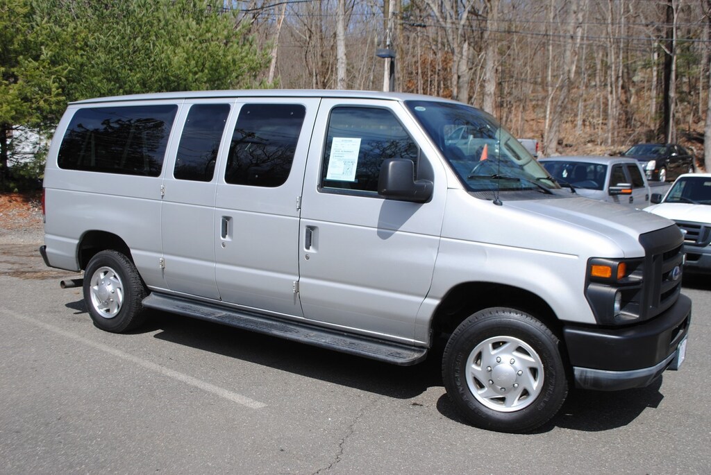 Used 2010 Ford E-350 Super Duty XL 5.4 Wagon Wagon