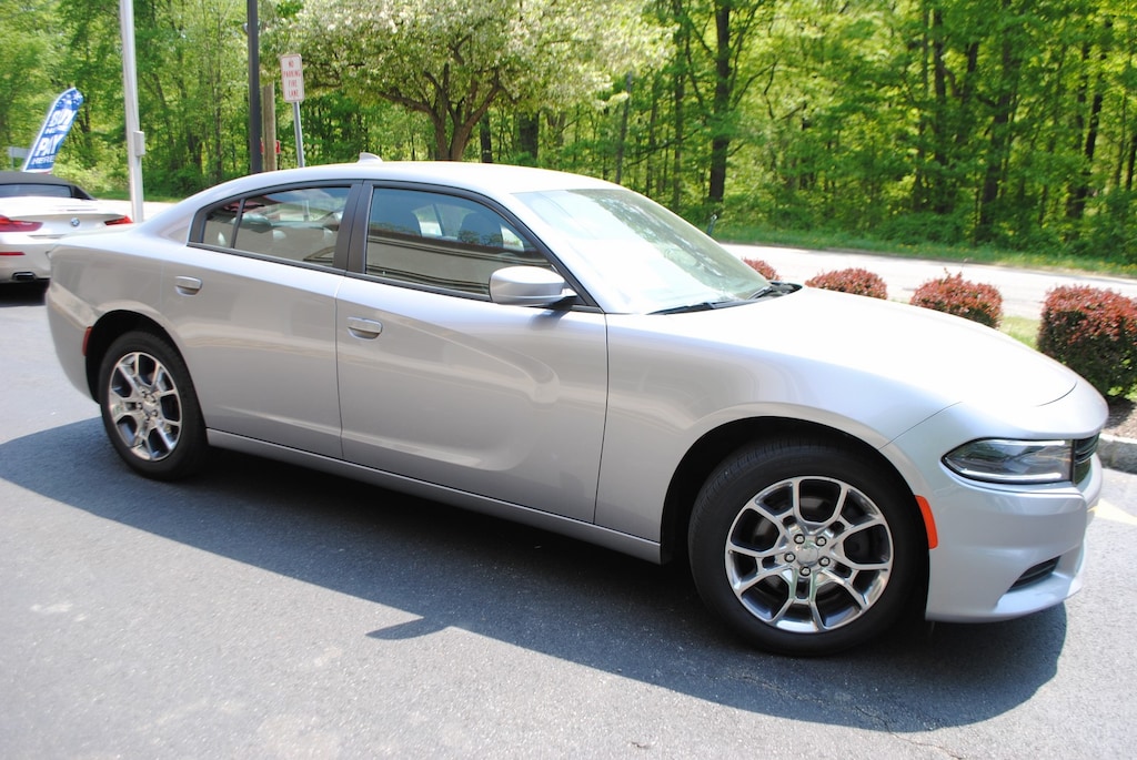 Used 2016 Dodge Charger SXT 3.6 Sedan