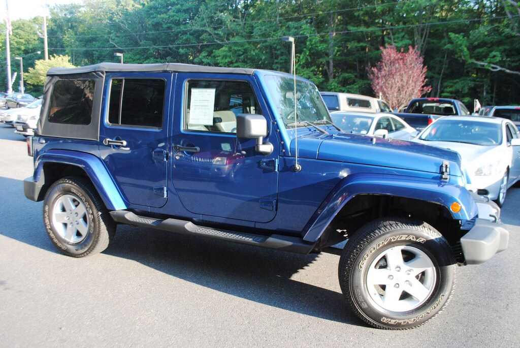 Used 2009 Jeep Wrangler Unlimited Sahara 3.8 SUV