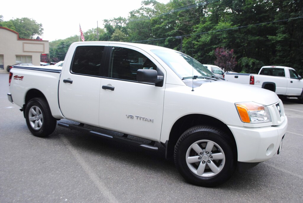 Used 2013 Nissan Titan SV 5.6 Truck Crew Cab