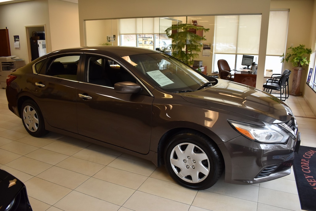 Used 2016 Nissan Altima 2.5 S Sedan
