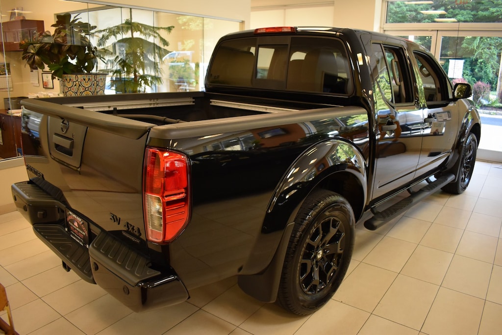 Used 2021 Nissan Frontier MIDNIGHT SV 3.8 Truck Crew Cab
