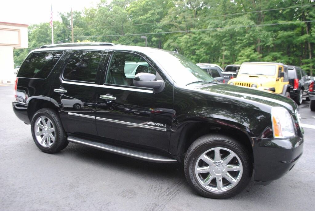 Used 2011 GMC Yukon Denali 6.2 SUV
