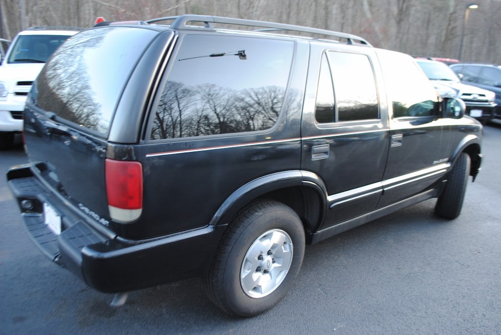 Used 2001 Chevrolet Blazer LS 4.3 SUV