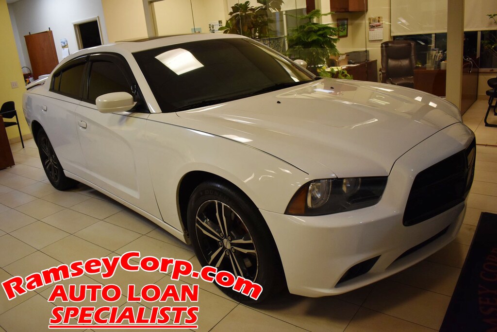 Used 2014 Dodge Charger SXT Sedan