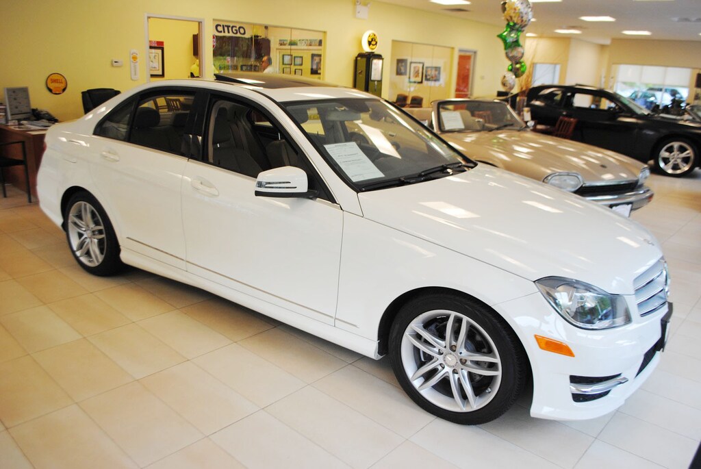 Used 2012 Mercedes-Benz C-Class C300 4 MATIC 3.0 Sedan