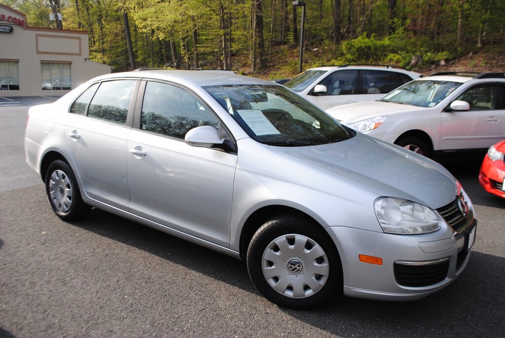 Used 2006 Volkswagen Jetta Value Edition 2.5 Sedan
