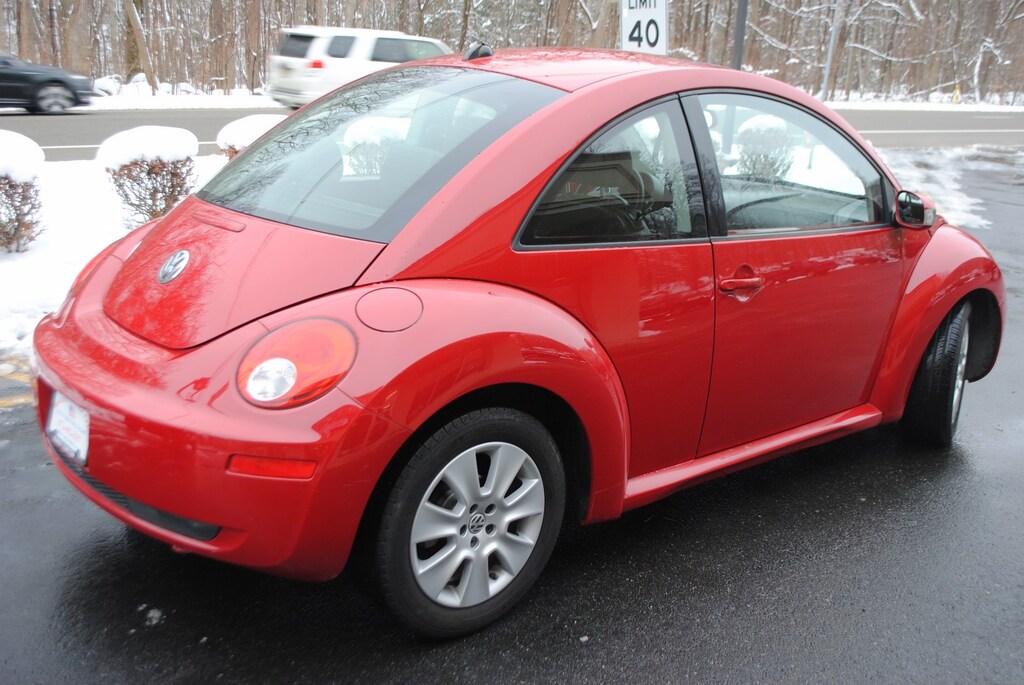 Used 2008 Volkswagen New Beetle S 2.5 Hatchback