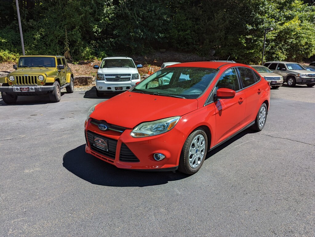 Certified 2012 Ford Focus SE Sedan