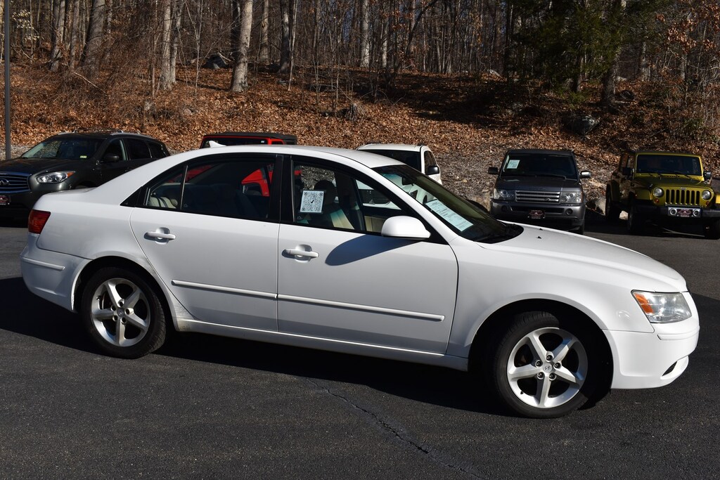 Used 2010 Hyundai Sonata GLS 2.4 Sedan