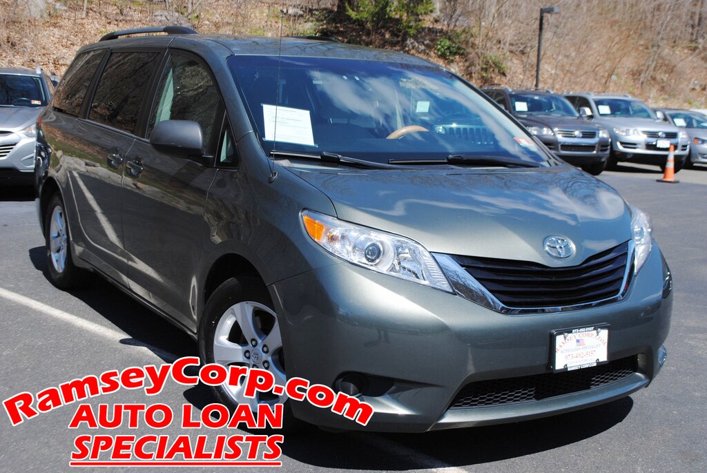 Used 2011 Toyota Sienna LE 3.5 Van