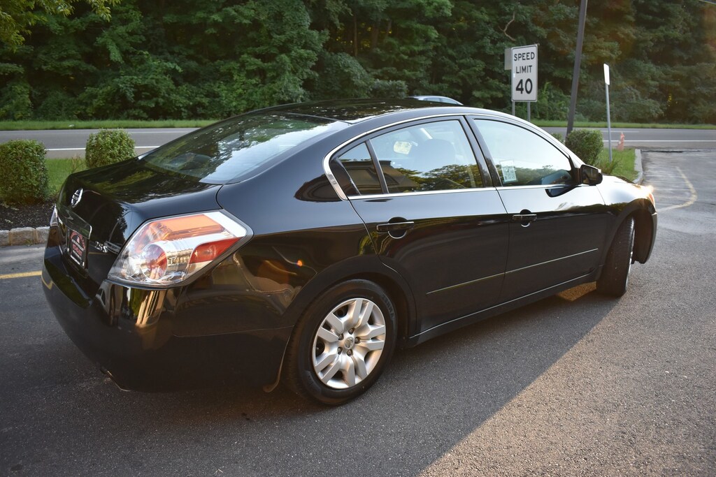 Certified 2011 Nissan Altima 2.5 Sedan