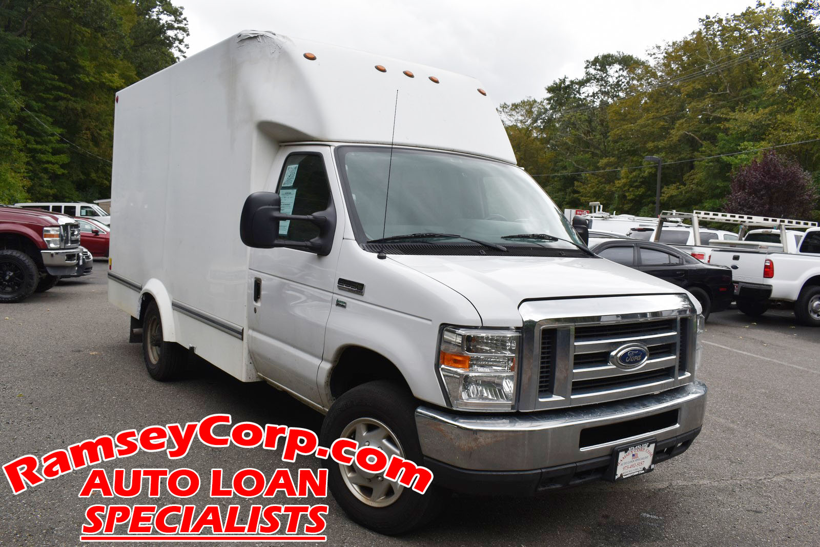  Ford E-350 Cutaway
