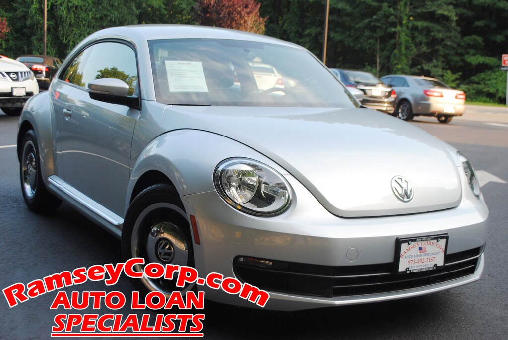 Used 2012 Volkswagen Beetle 2.5 Hatchback