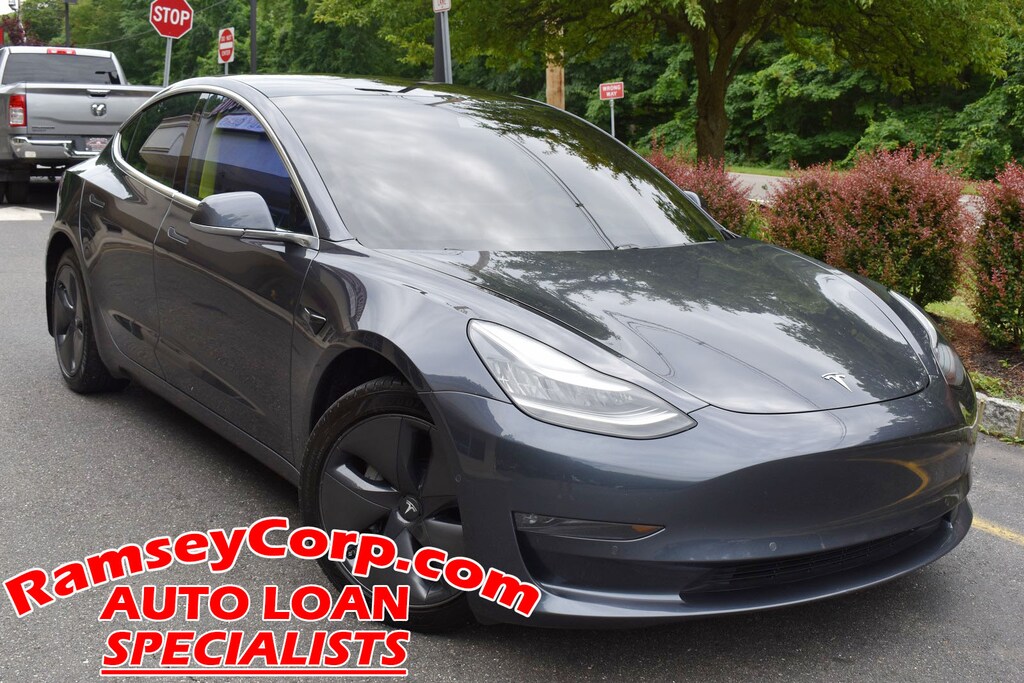 Used 2019 Tesla Model 3 Standard Range Plus Sedan