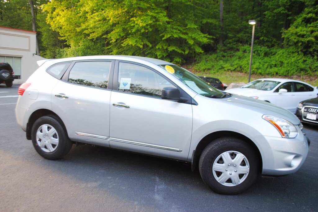 Used 2013 Nissan Rogue S AWD 2.5 SUV